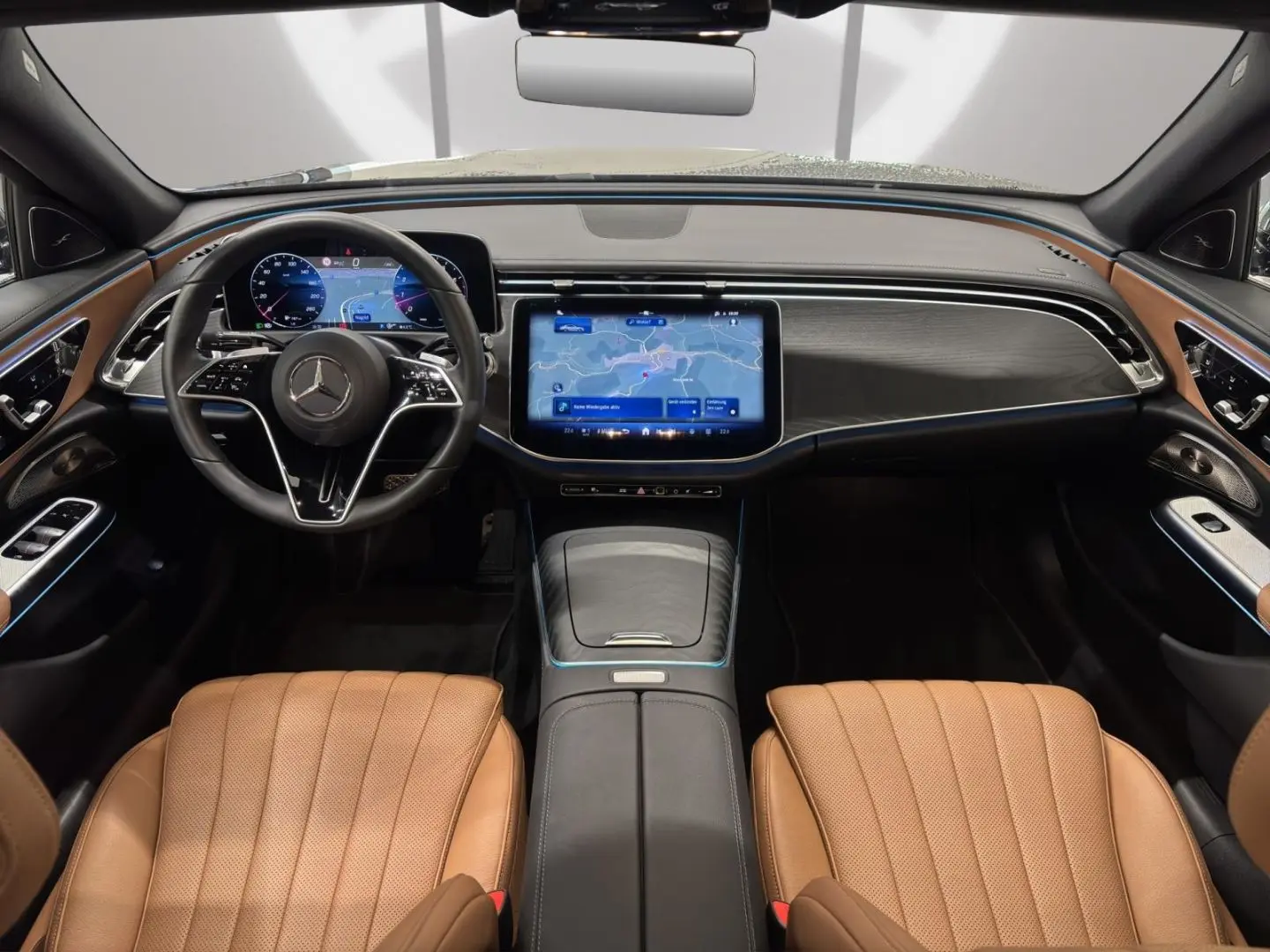 E 200 AVANTGARDE ADVANCED PLUS PANORAMA 360