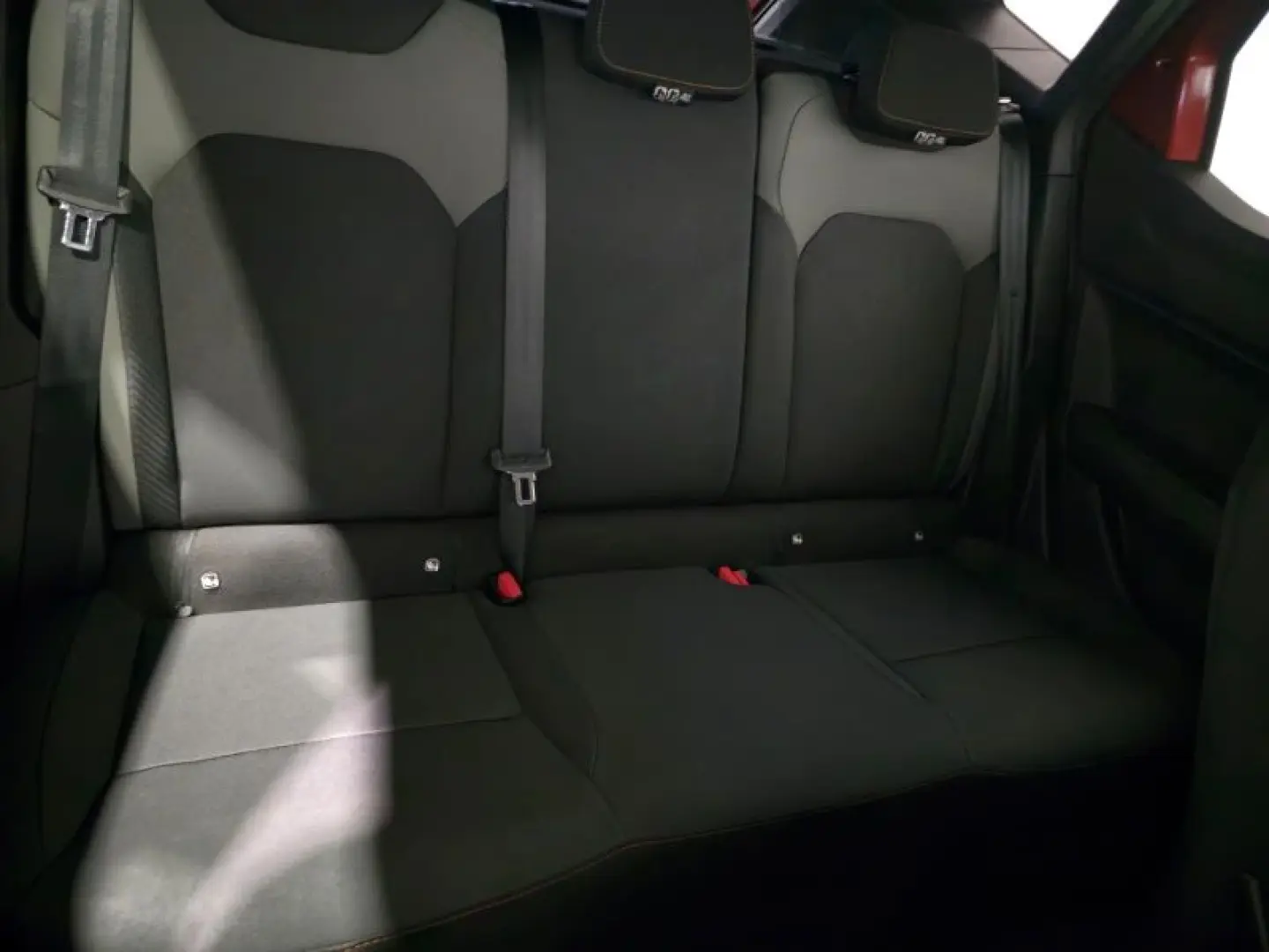 DACIA DUSTER 1.6 HEV 140 Extreme