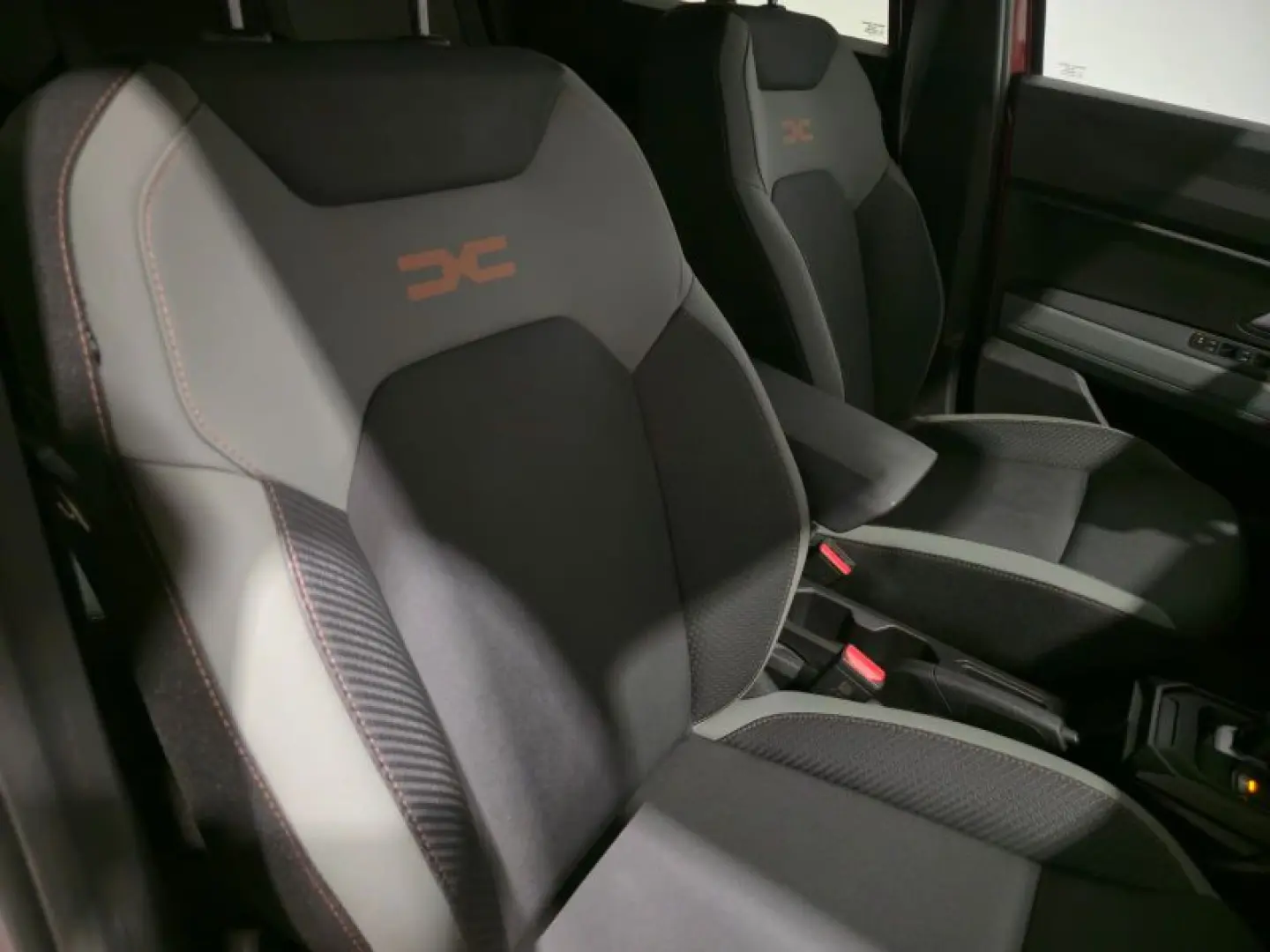 DACIA DUSTER 1.6 HEV 140 Extreme