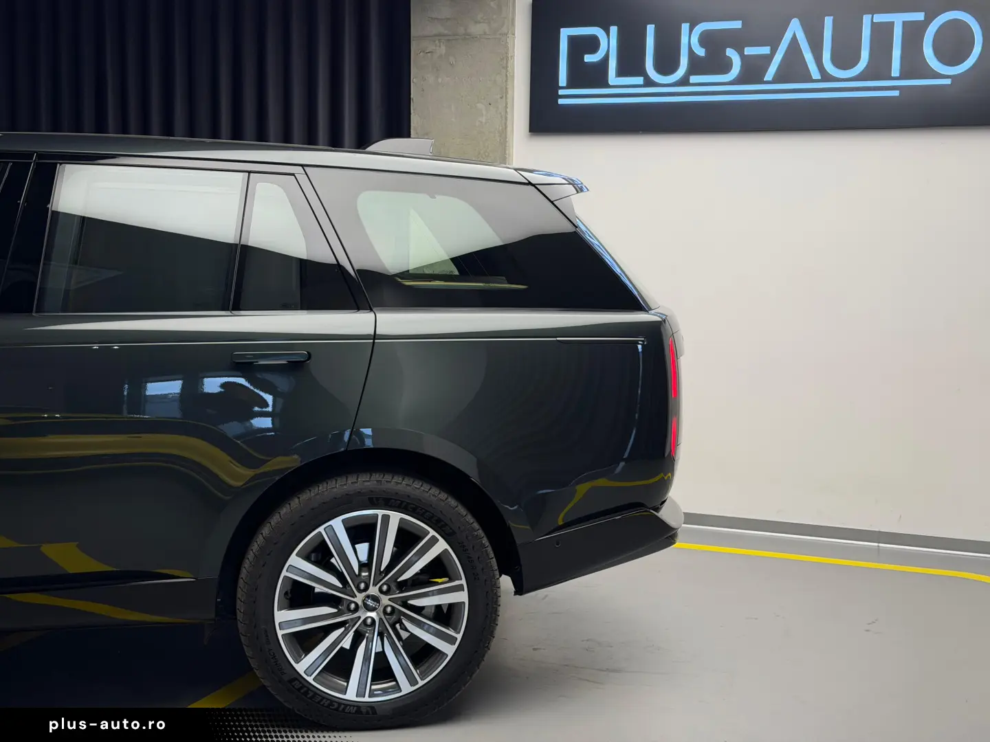 Land Rover Range Rover HSE D350 - Belgravia Green