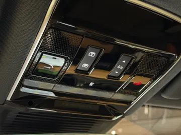 Land Rover Range Rover HSE D350 - Belgravia Green