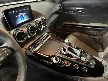 AMG GT S AERO DYNAMIK  PERFORMANCE SITZE