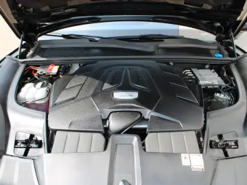 Cayenne  Abstandstempomat  Navi