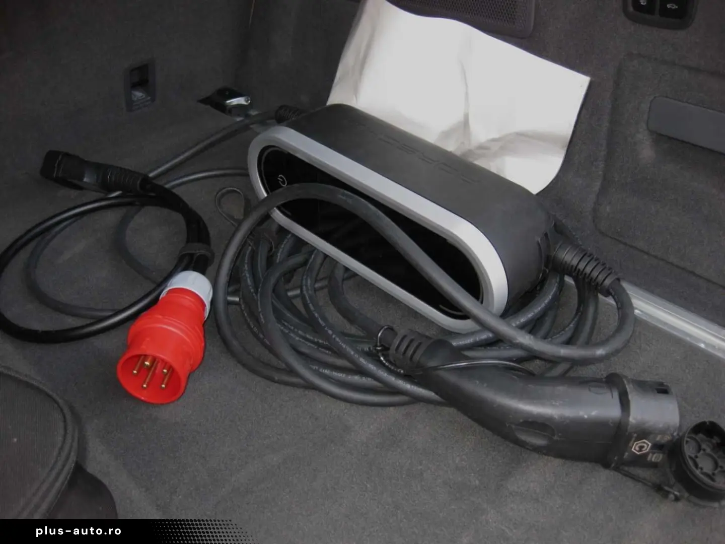 Cayenne Plug-In-Hybrid Platinum Edition 1Hand