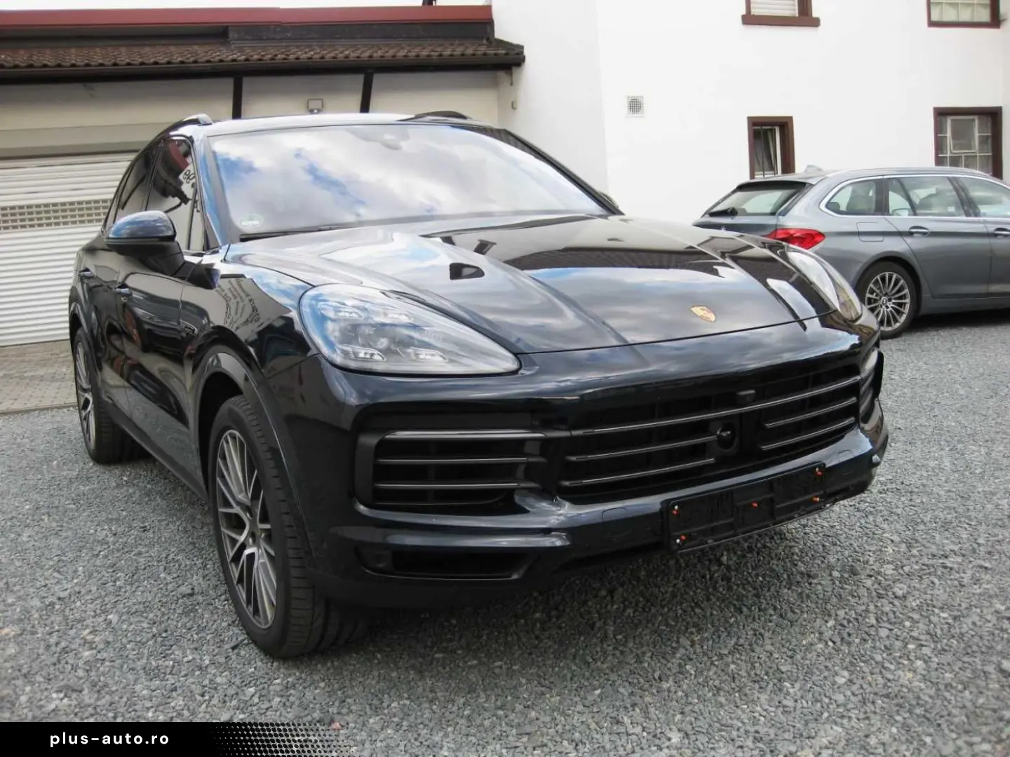 Cayenne Plug-In-Hybrid Platinum Edition 1Hand