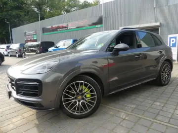 Cayenne E-Hybrid 340KW PANO HUD 360  SPORTPAKET