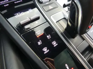 Cayenne E-Hybrid 340KW PANO HUD 360  SPORTPAKET