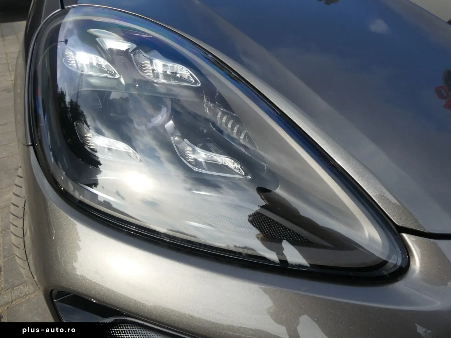 Cayenne E-Hybrid 340KW PANO HUD 360  SPORTPAKET