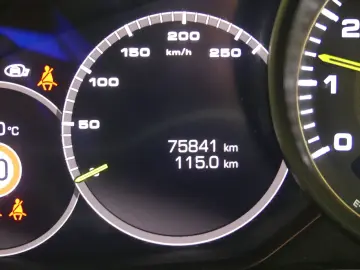 Cayenne E-Hybrid 340KW PANO HUD 360  SPORTPAKET