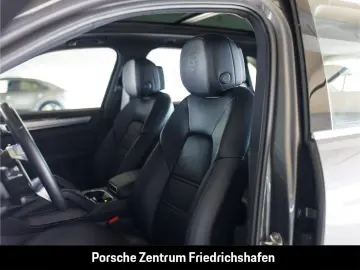 Cayenne E-Hybrid Soft-Close Surround-View BOSE B