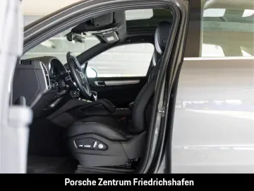 Cayenne E-Hybrid Soft-Close Surround-View BOSE B