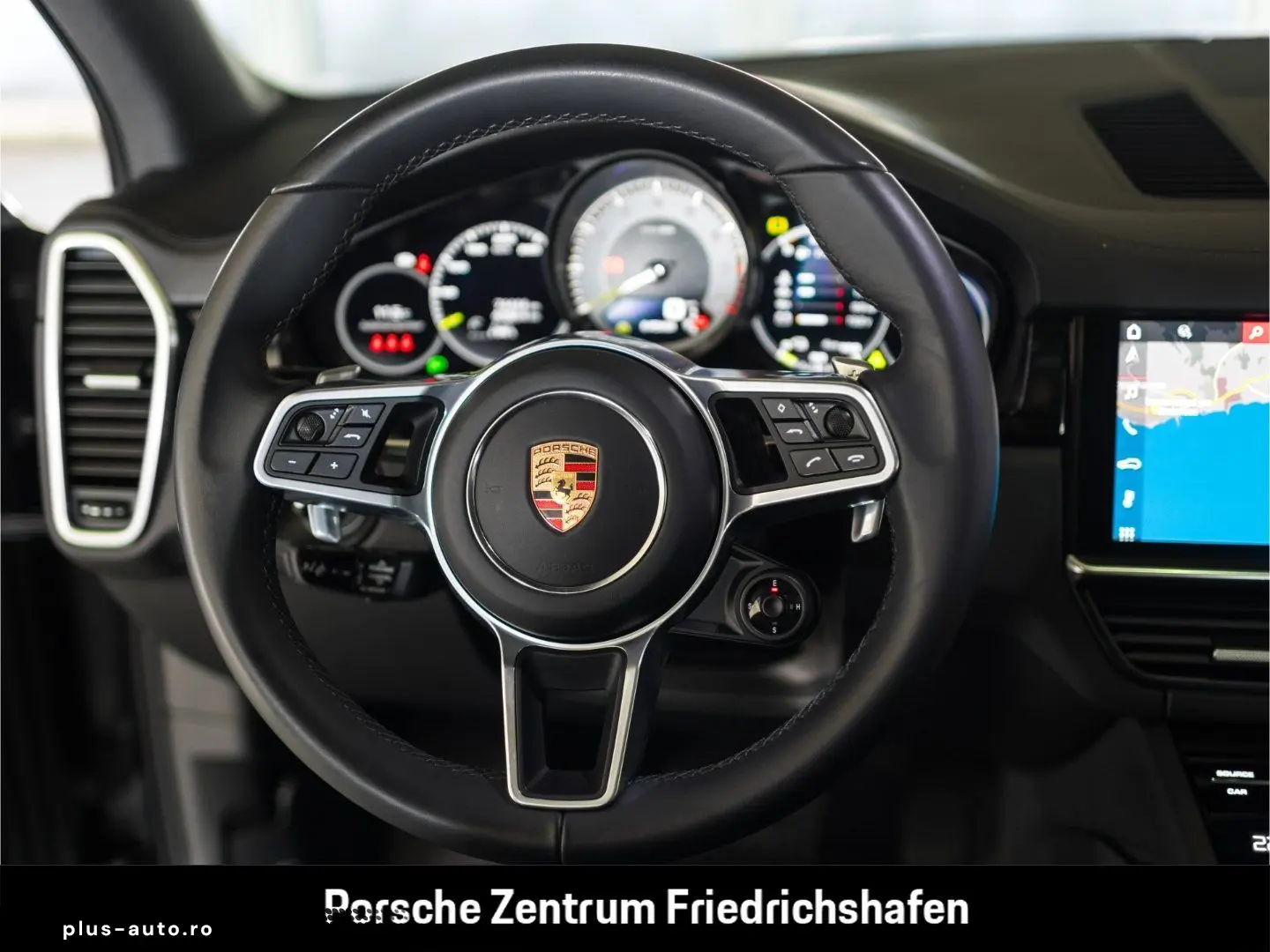 Cayenne E-Hybrid Soft-Close Surround-View BOSE B