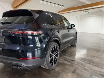 Cayenne Platinum Edition Keyless Go ACC Panorama