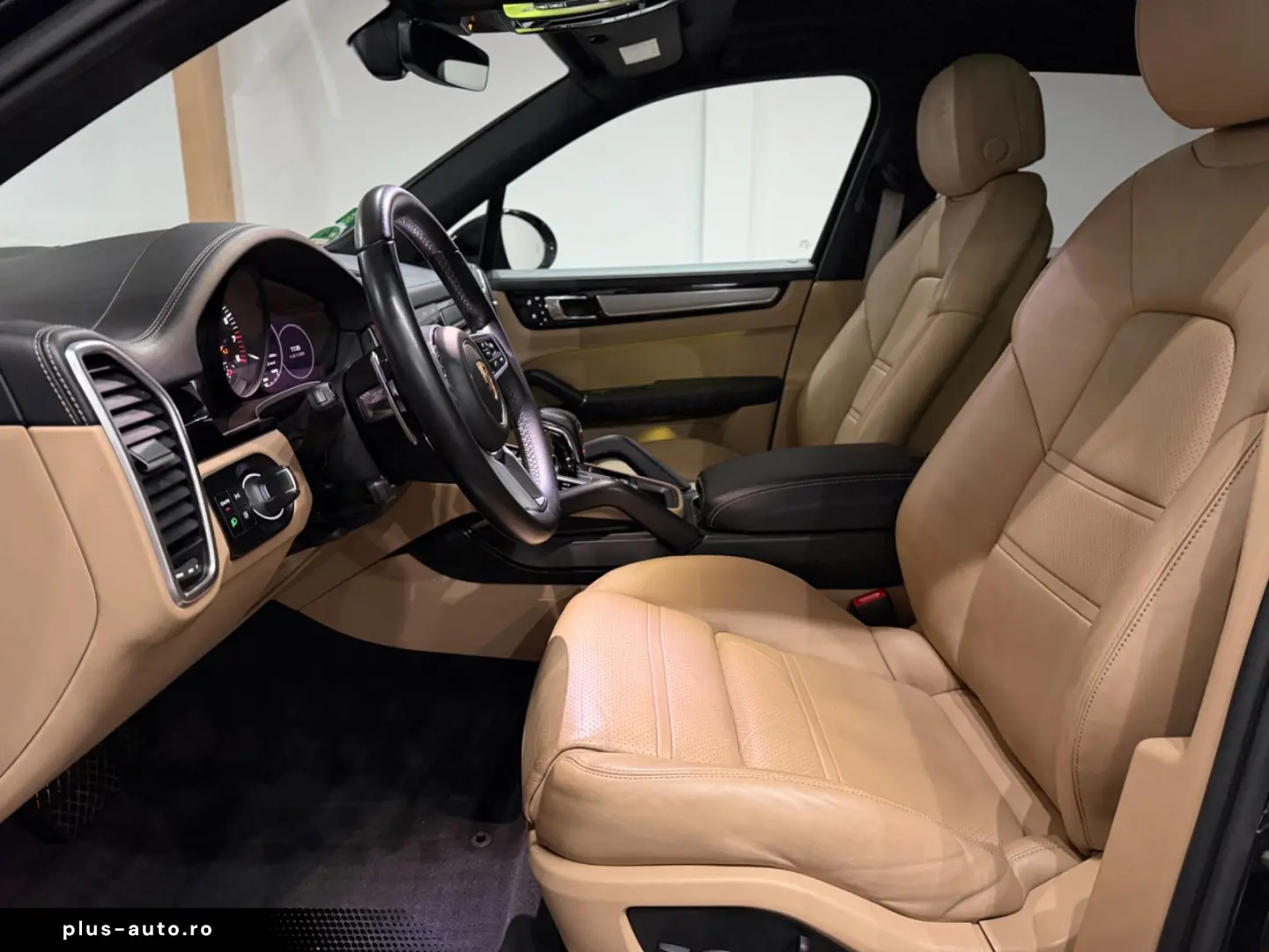 Cayenne Platinum Edition Keyless Go ACC Panorama