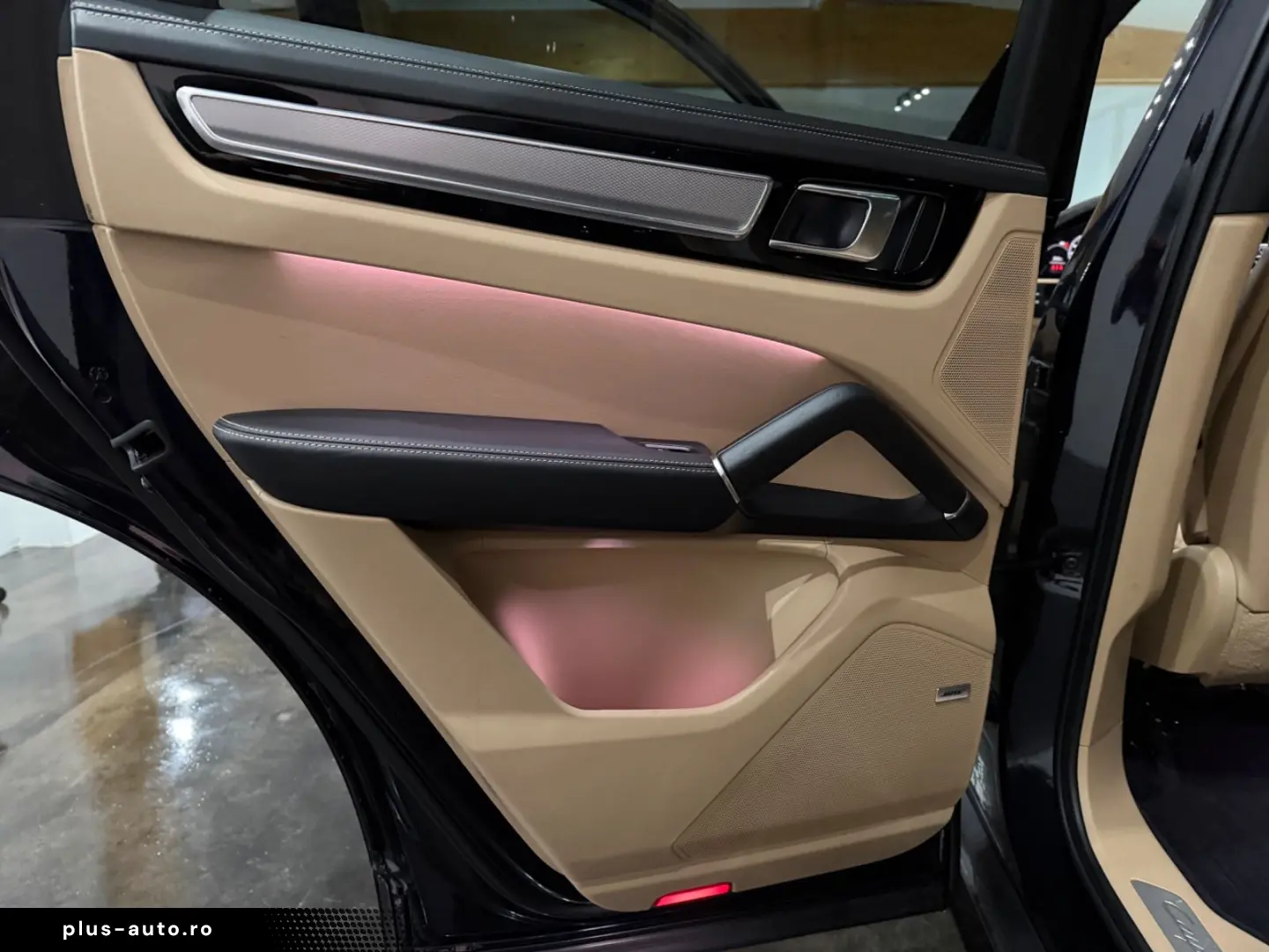 Cayenne Platinum Edition Keyless Go ACC Panorama