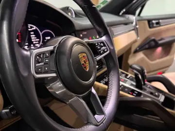 Cayenne Platinum Edition Keyless Go ACC Panorama