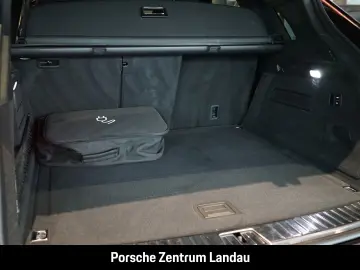 Cayenne E-Hybrid Sportabgas Abstandstempomat