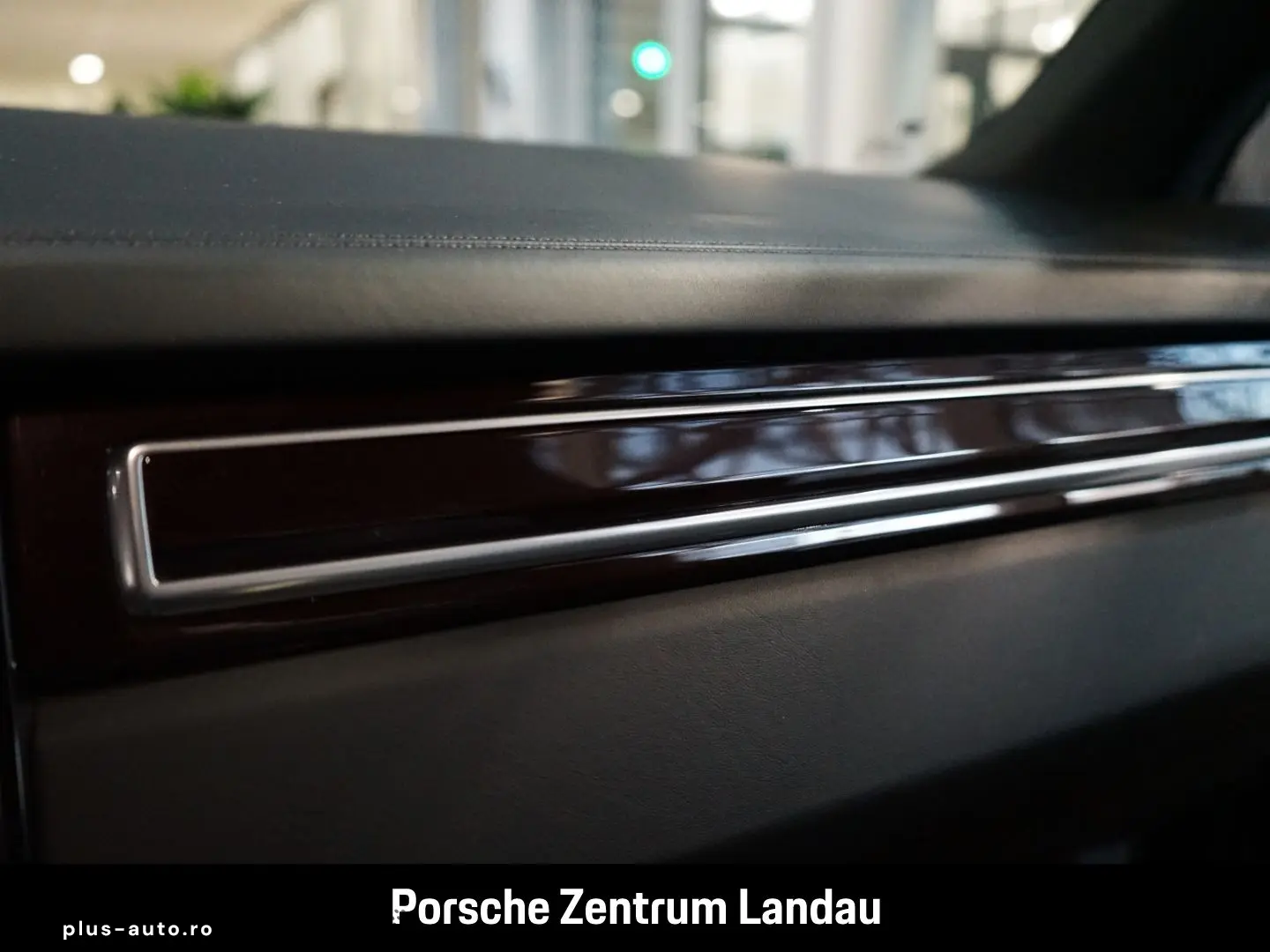 Cayenne E-Hybrid Sportabgas Abstandstempomat