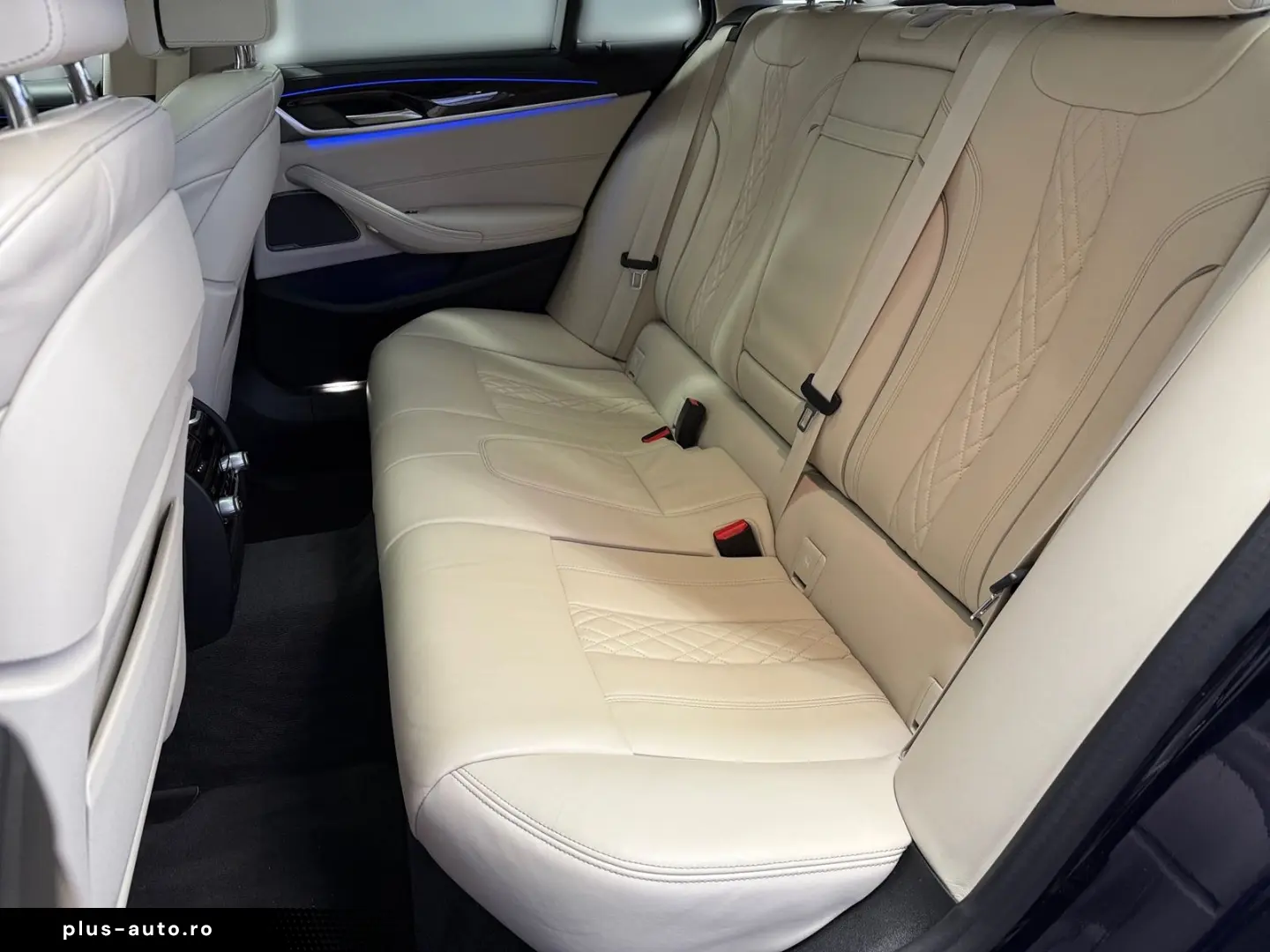 540iTxDrive Laser Navi Pano AHK Massage H&K Kame