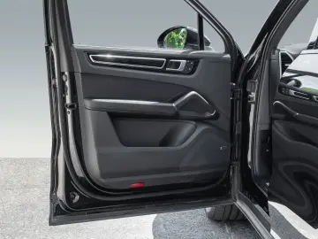 Cayenne S Platinum Edition 14 Wege Sitze Pano
