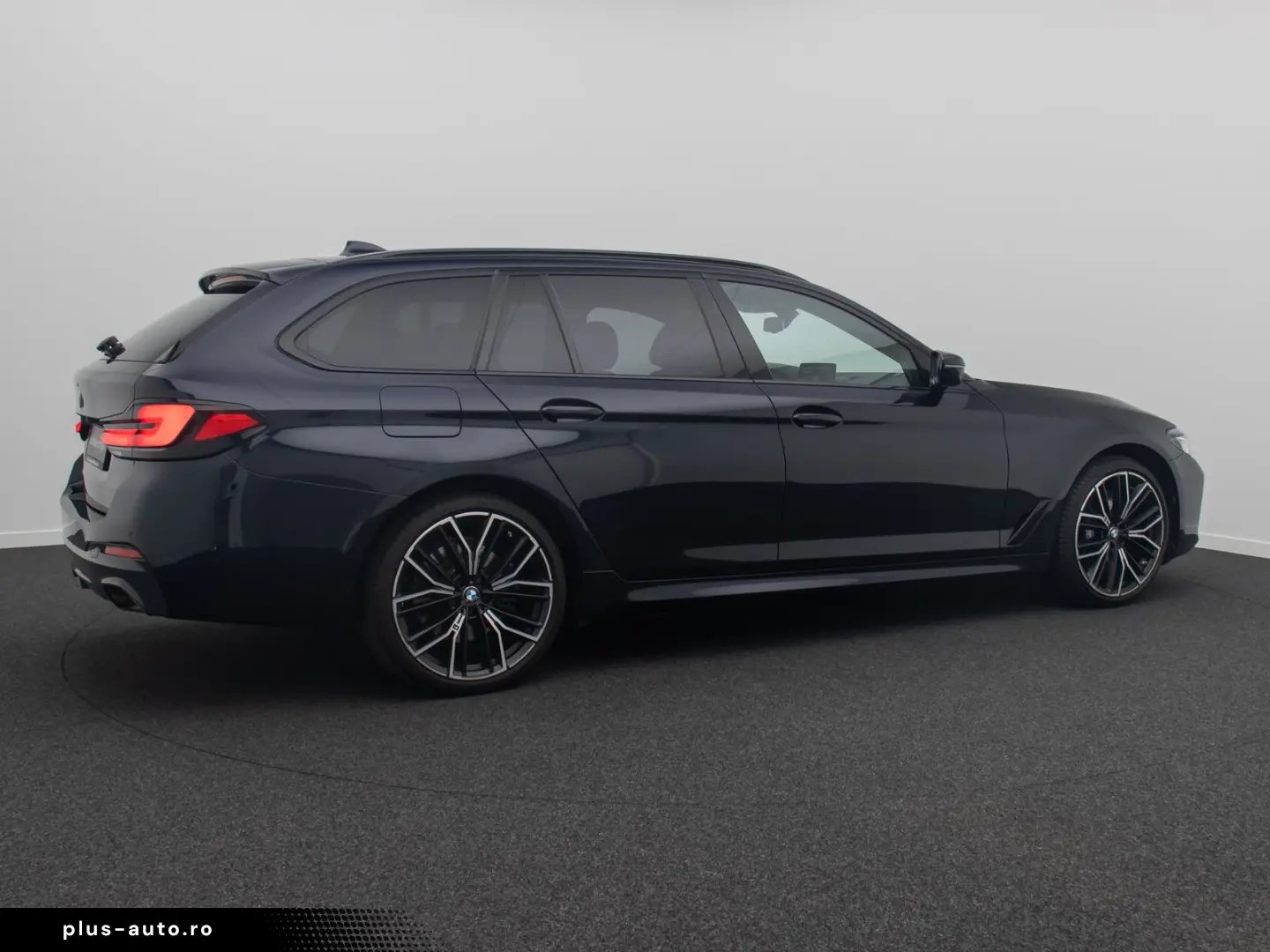 540i xD M Sport DAB Panorama HUD H K DispKey 20
