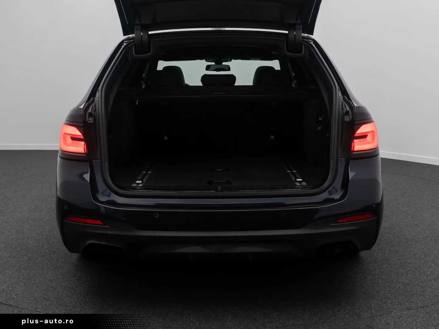 540i xD M Sport DAB Panorama HUD H K DispKey 20