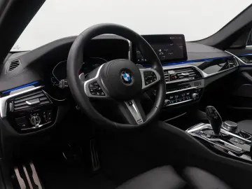 540i xD M Sport DAB Panorama HUD H K DispKey 20