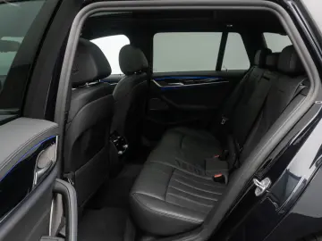 540i xD M Sport DAB Panorama HUD H K DispKey 20