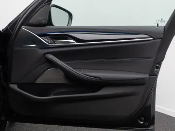 540i xD M Sport DAB Panorama HUD H K DispKey 20