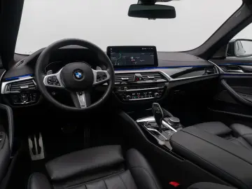 540i xD M Sport DAB Panorama HUD H K DispKey 20
