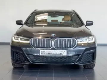 540 i xDrive Touring M Sport H&K Integral Aktivl