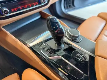 540 i xDrive Touring M Sport H&K Integral Aktivl