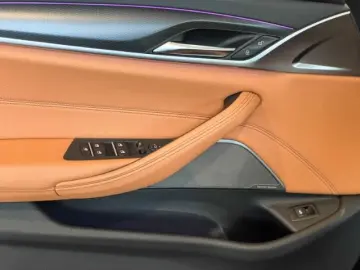 540 i xDrive Touring M Sport H&K Integral Aktivl