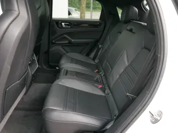 Cayenne Coupé  LED SZH KAMERA AHK DAB NAVI PANO