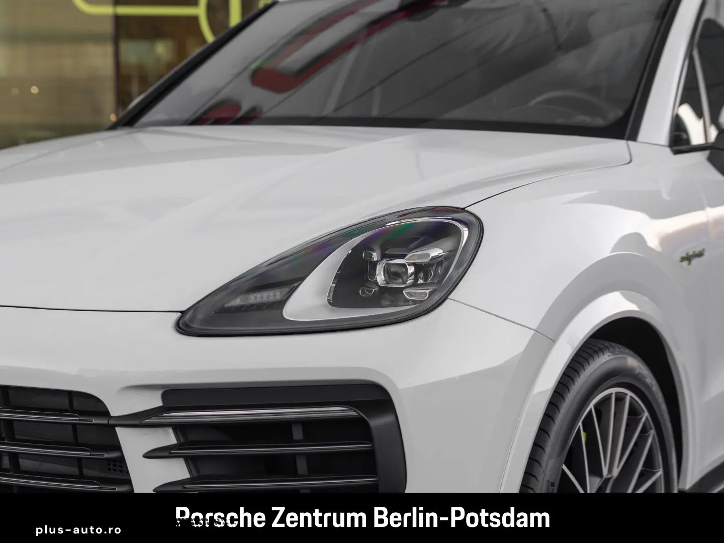 Cayenne E-Hybrid Platinum Edition Surround-View