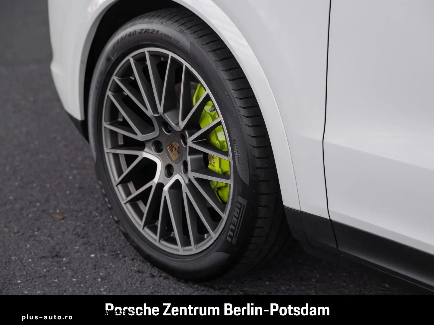 Cayenne E-Hybrid Platinum Edition Surround-View