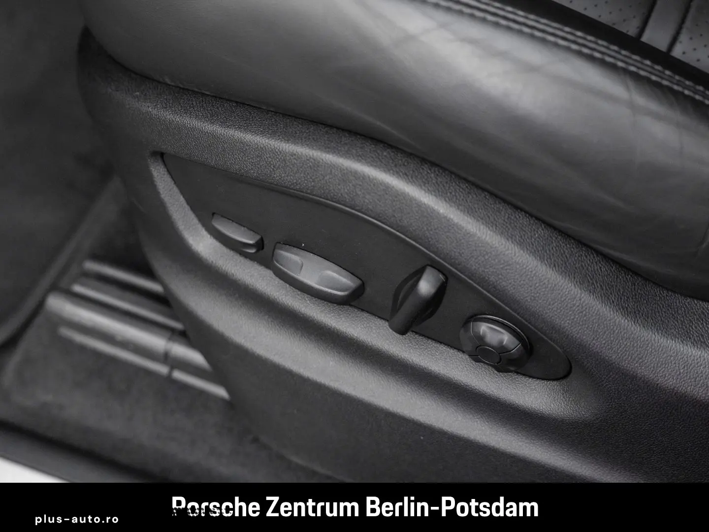 Cayenne E-Hybrid Platinum Edition Surround-View