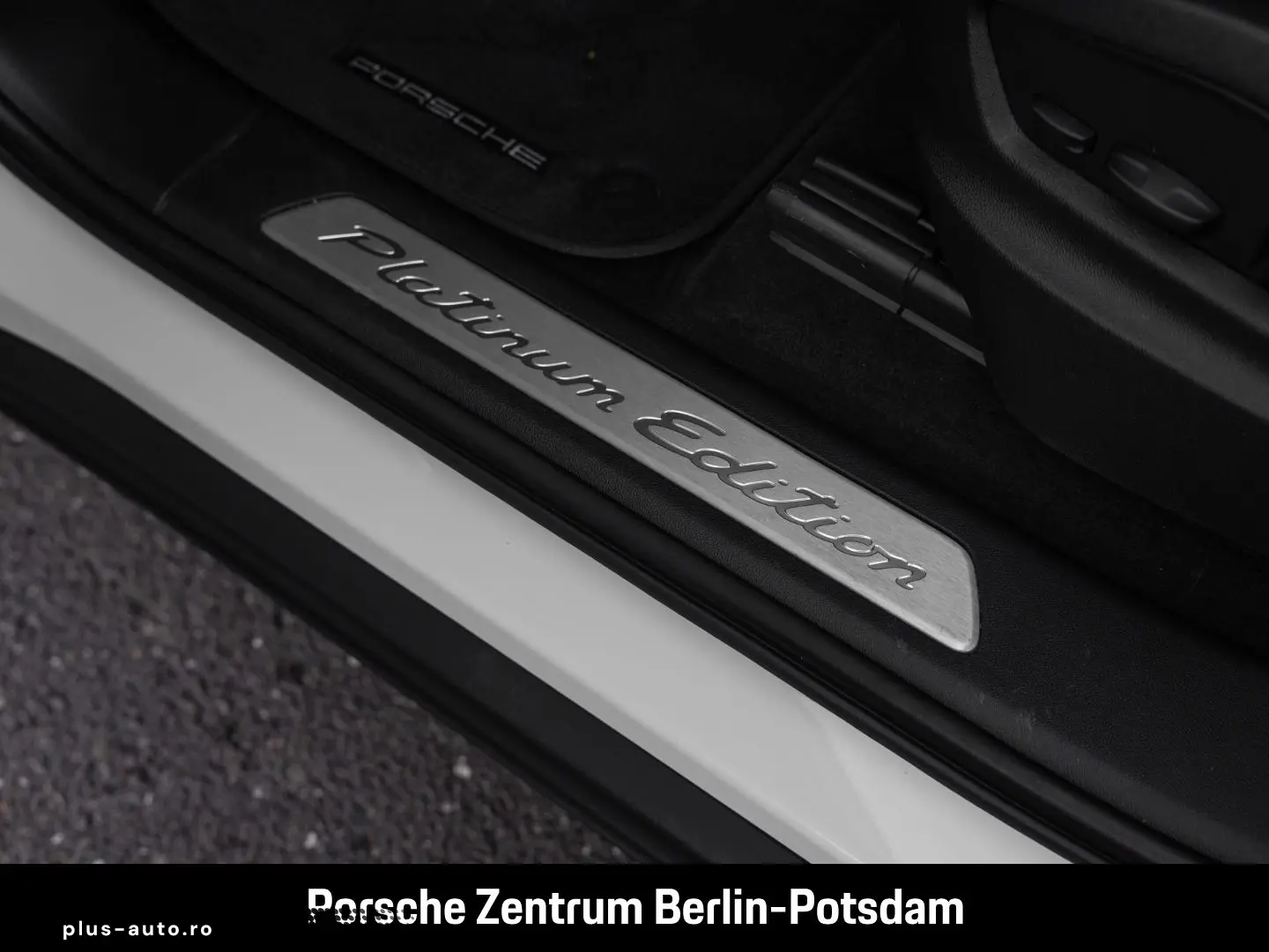Cayenne E-Hybrid Platinum Edition Surround-View