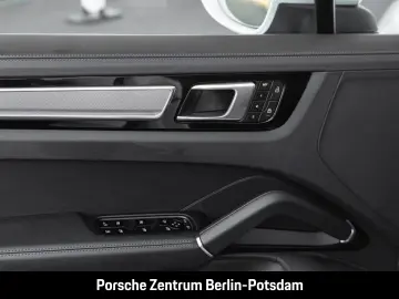 Cayenne E-Hybrid Platinum Edition Surround-View