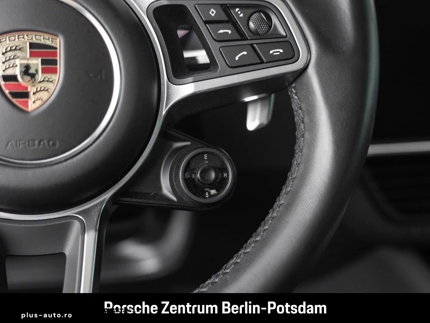 Cayenne E-Hybrid Platinum Edition Surround-View