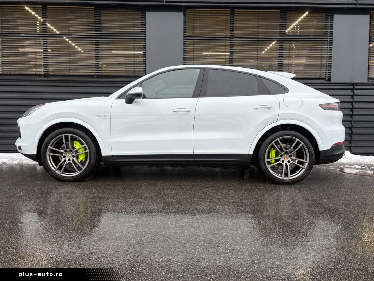 Cayenne Coupe E-Hybrid-INNO-HEAD UP-EL.AK-1.HAND