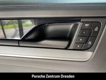 Cayenne E-Hybrid Inno Pano SH v h Luft Bose