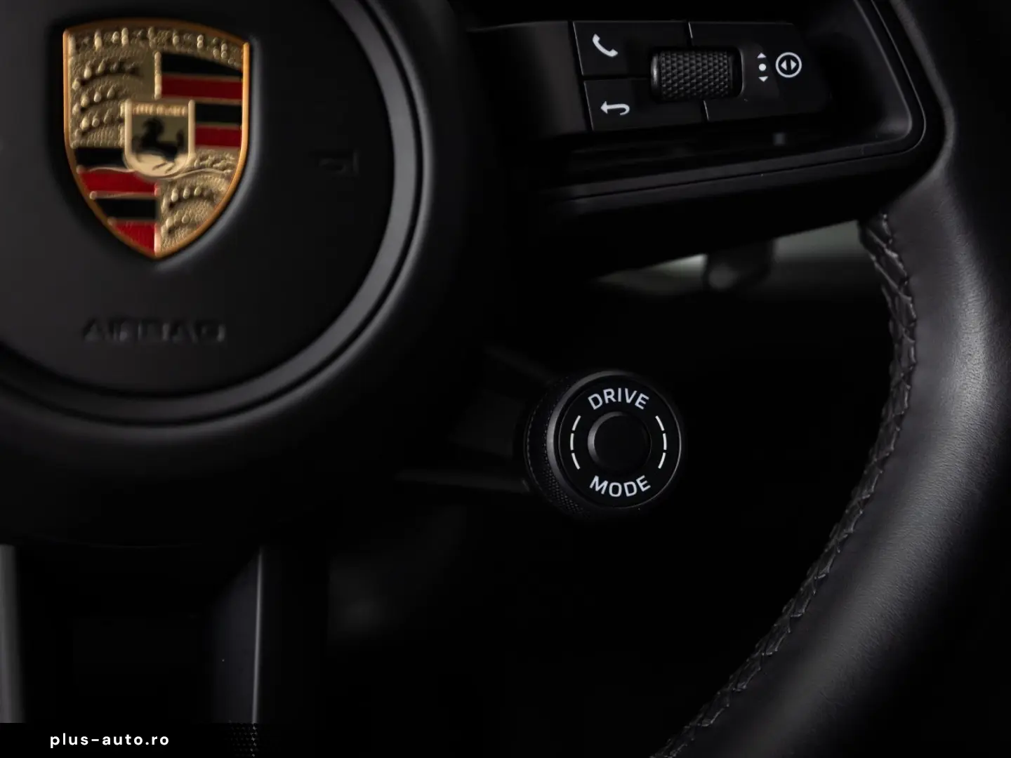 Cayenne E-Hybrid Pano Luft Chrono AHK 21