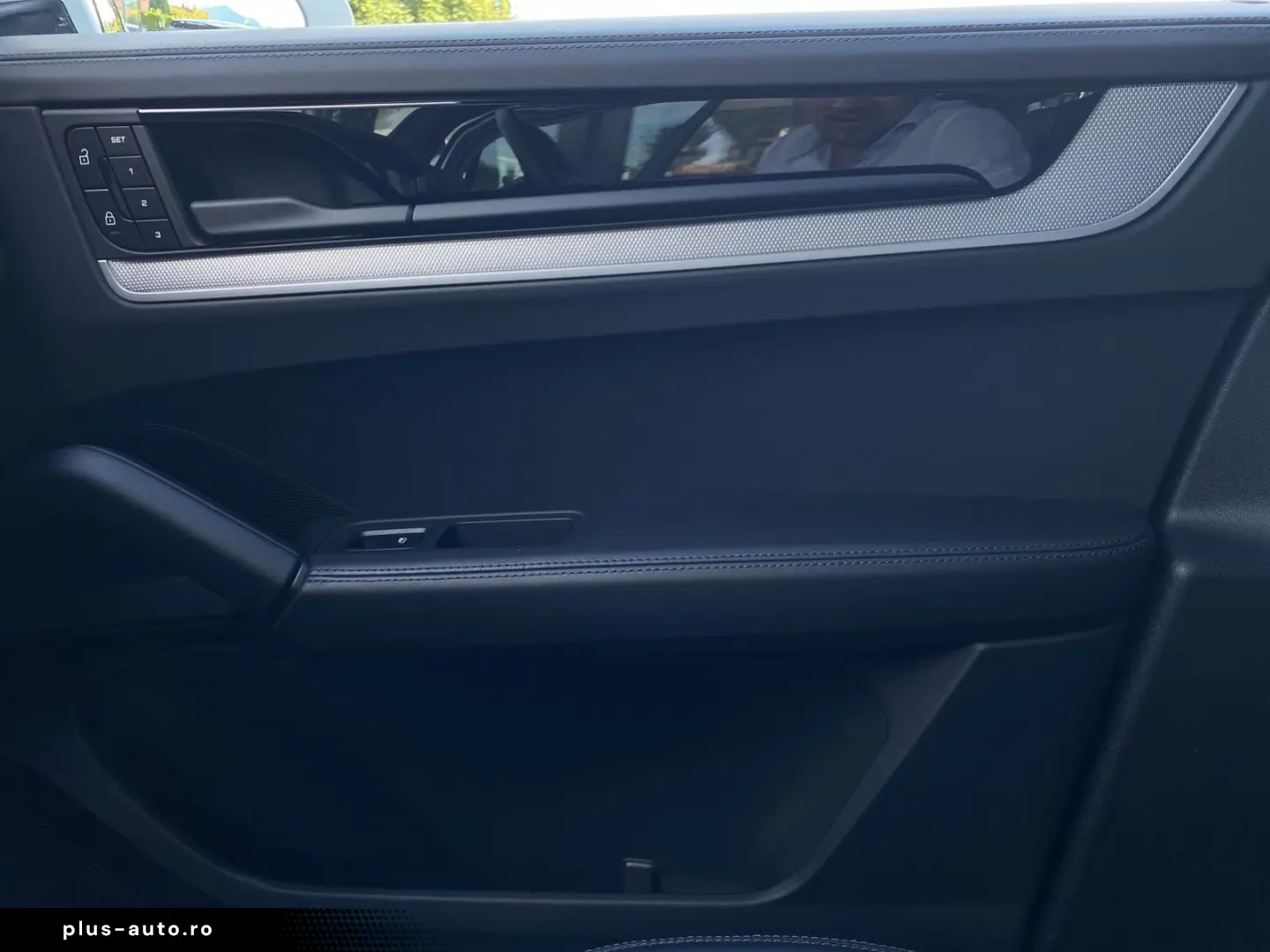 Cayenne E-Hybrid  BOSE  Panorama  Komfortsitz