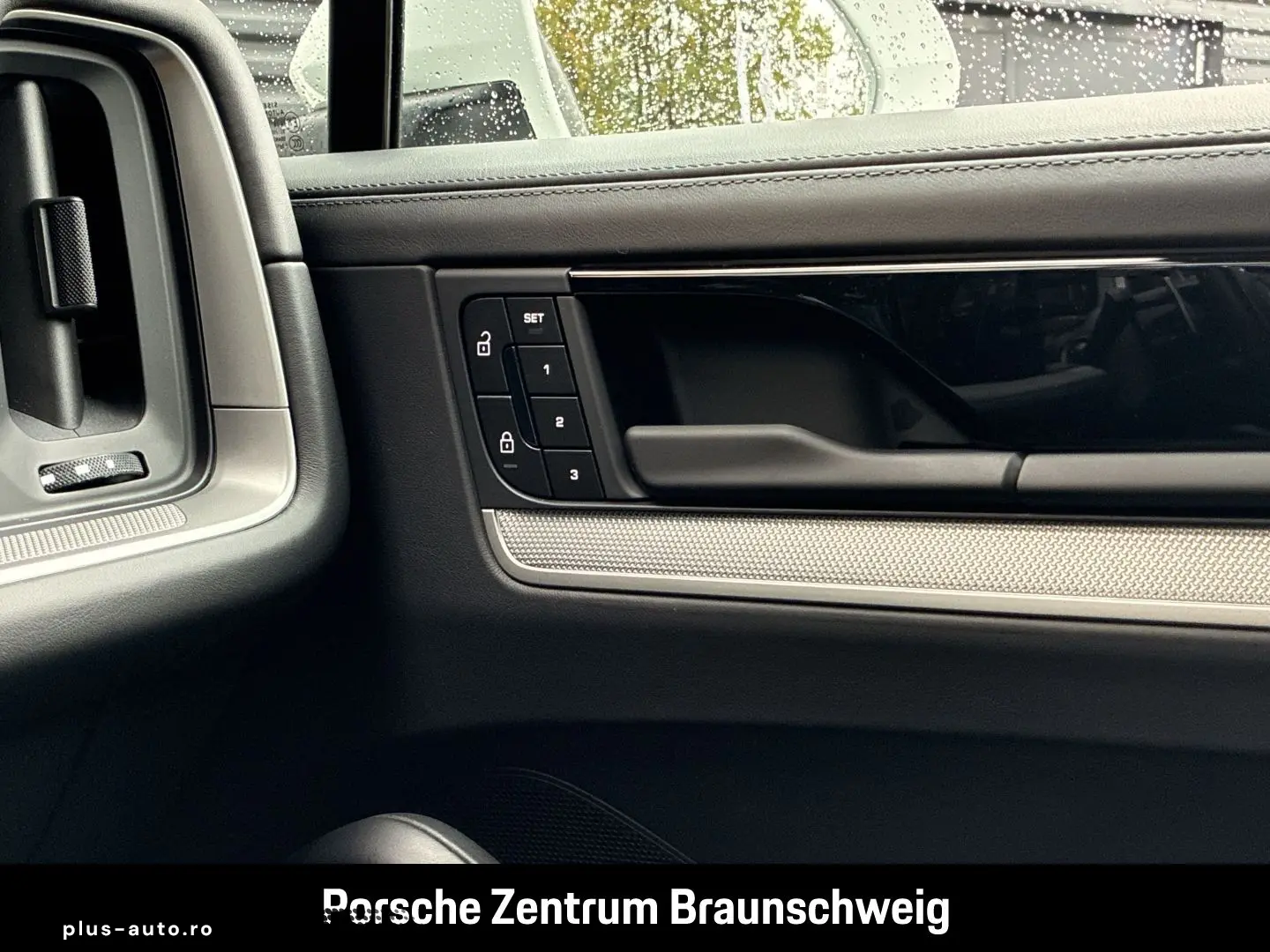 Cayenne E-Hybrid Sport-Chrono Panoramadach LED