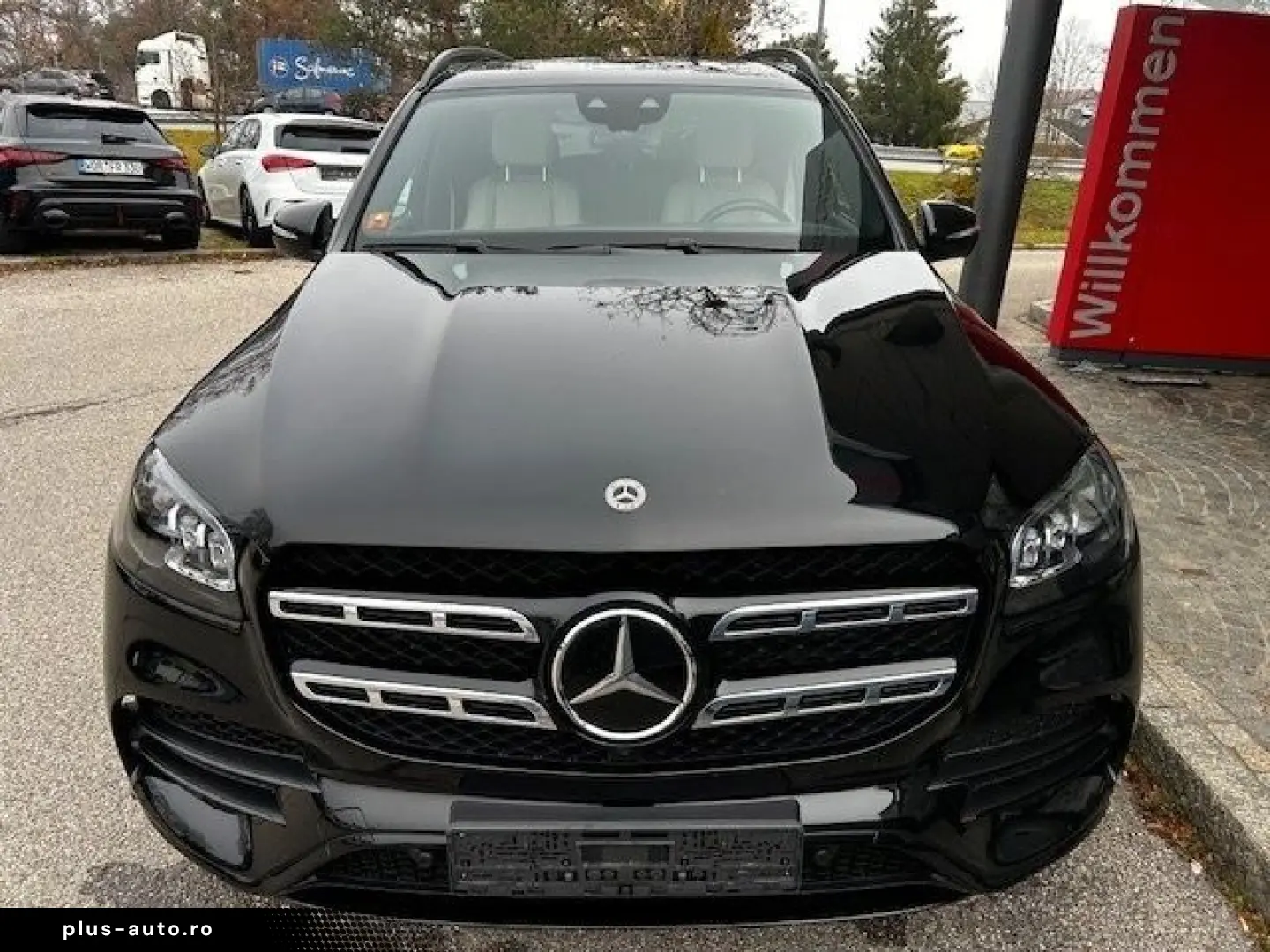 GLS 400d 4Matic 21  HUD AHK Pano 7seat Standheiz