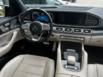 GLS 400d 4Matic 21  HUD AHK Pano 7seat Standheiz