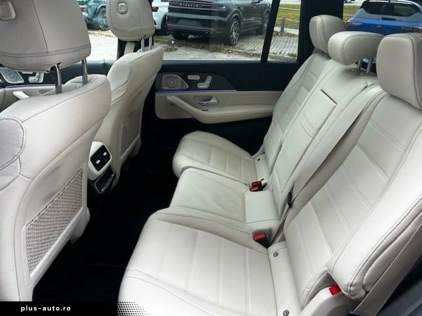 GLS 400d 4Matic 21  HUD AHK Pano 7seat Standheiz