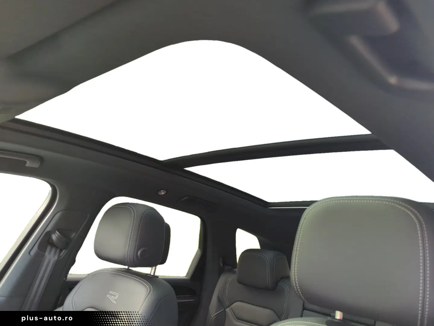 Touareg R-Line 3.0 TDI DSG 4M AHK Matrix Pano 20