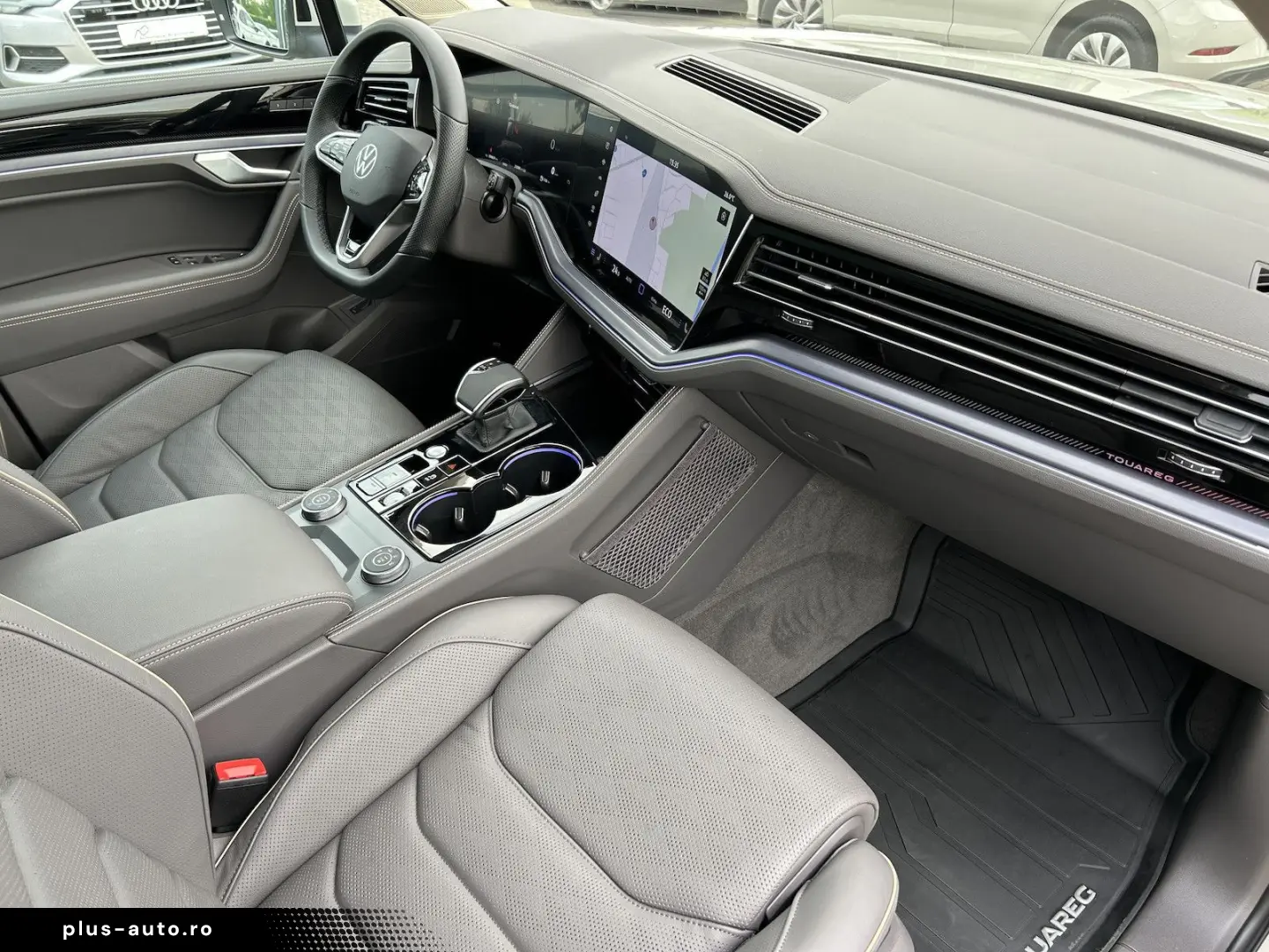 Touareg 3.0 TDI DSG 4Motion R-Line Black Style